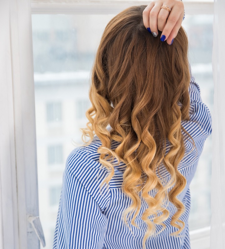 curly ombre hair