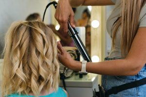 How to Wave Hair With a Flat Iron