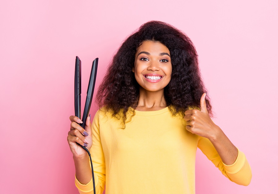 Use Flat Iron for Maintaining Straightened Natural Hair