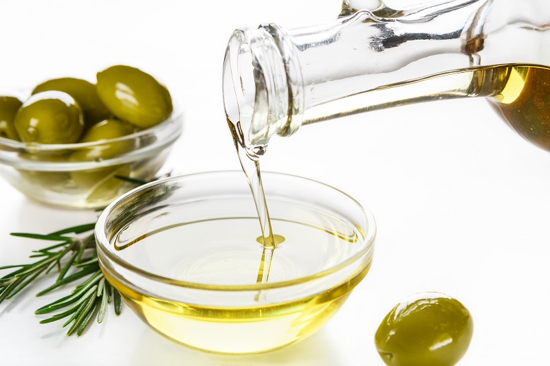 olive oil for bad perm hair